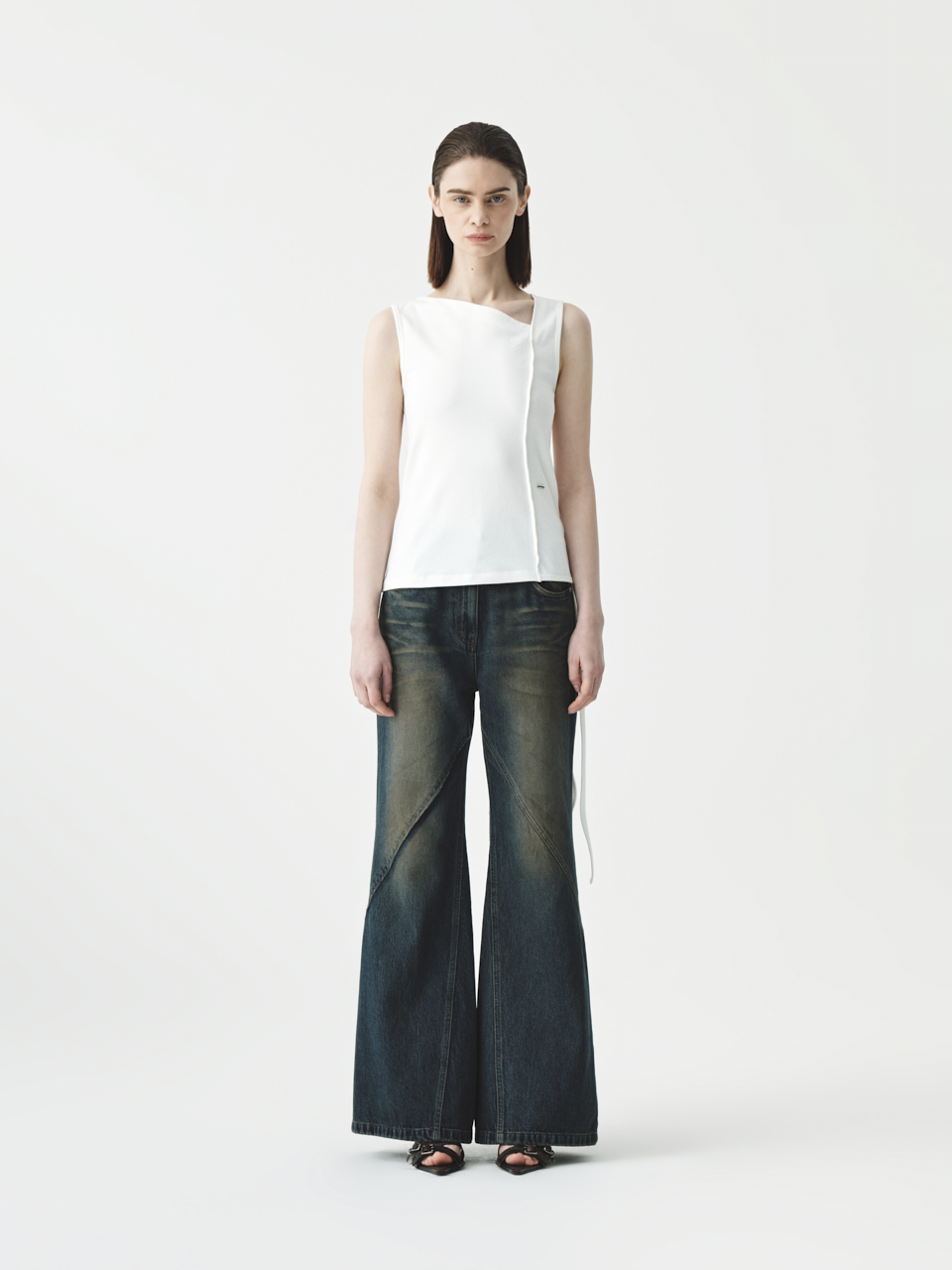 KIMMATIN] BACK TWIST UNBALANCE JERSEY SLEEVELESS (2 COLORS