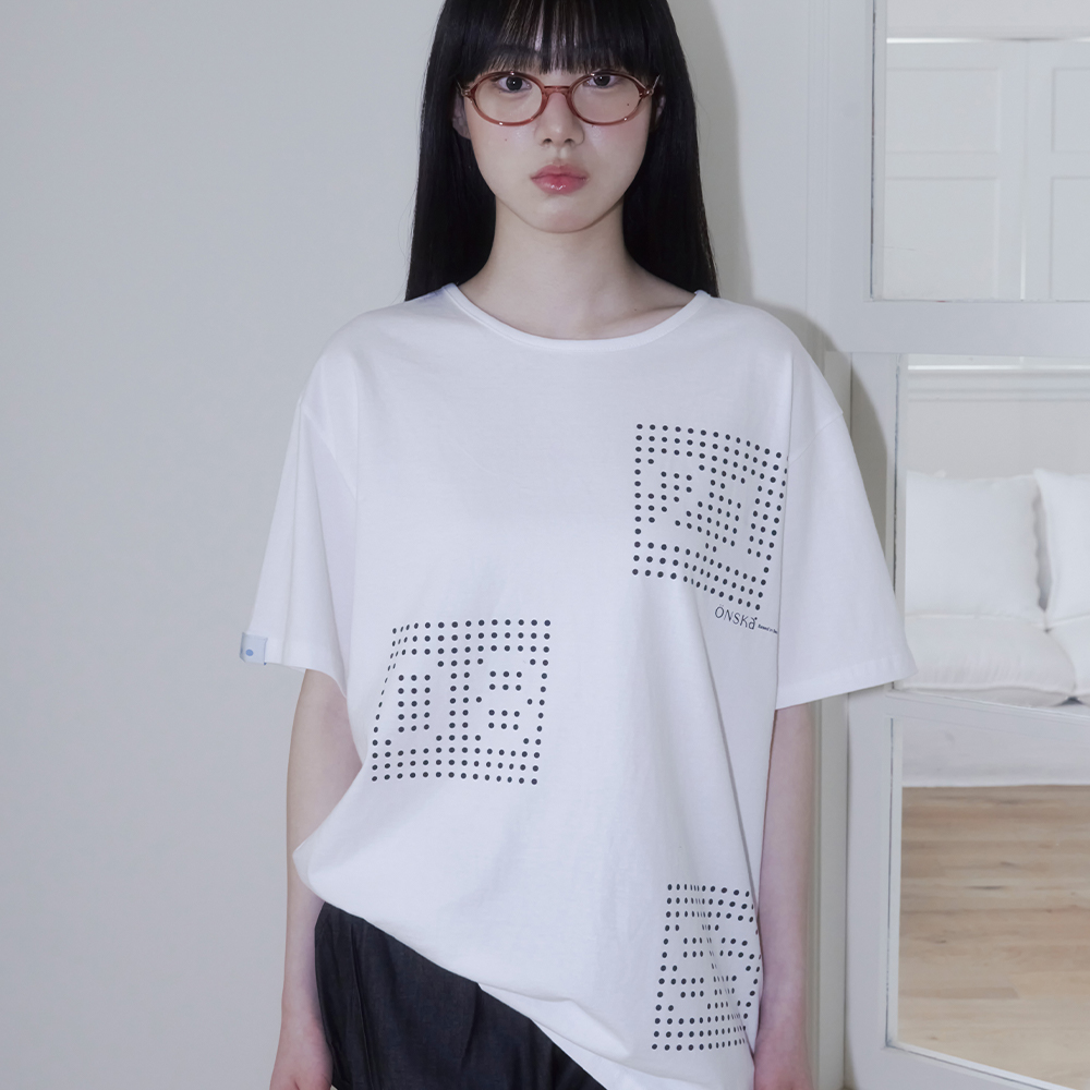 【OHESHIO】APPLE DOT OVERFIT T-SHIRT オーバーフィットTシャツ MUSINSA | OHESHIO APPLE DOT OVERFIT T-SHIRT, IVORY