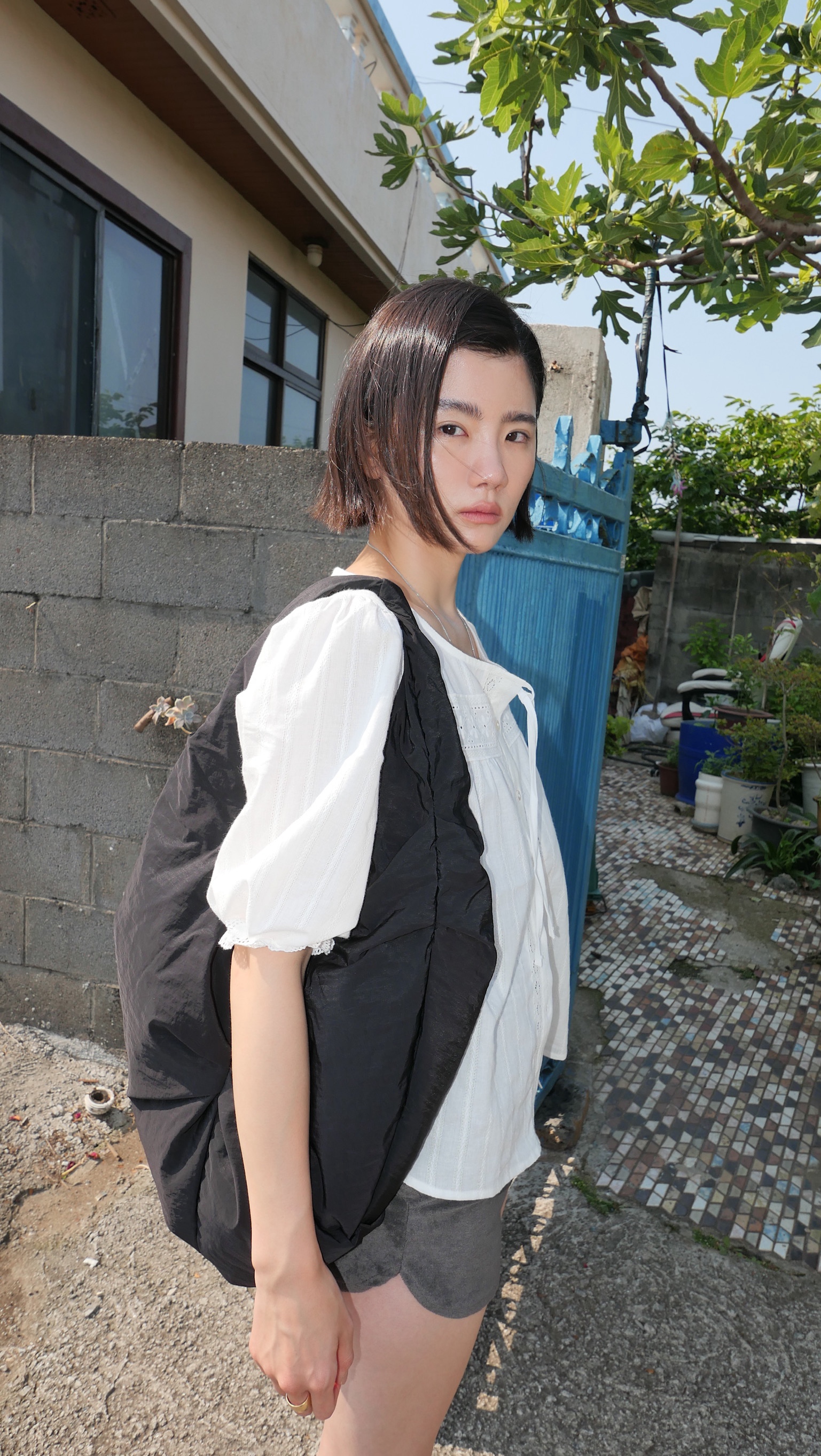 [COURONNE] Ever Shoulder 52 ★人気★ COURONNE 쿠론 | Online Exclusive 'Ever Shoulder 52' 여름의