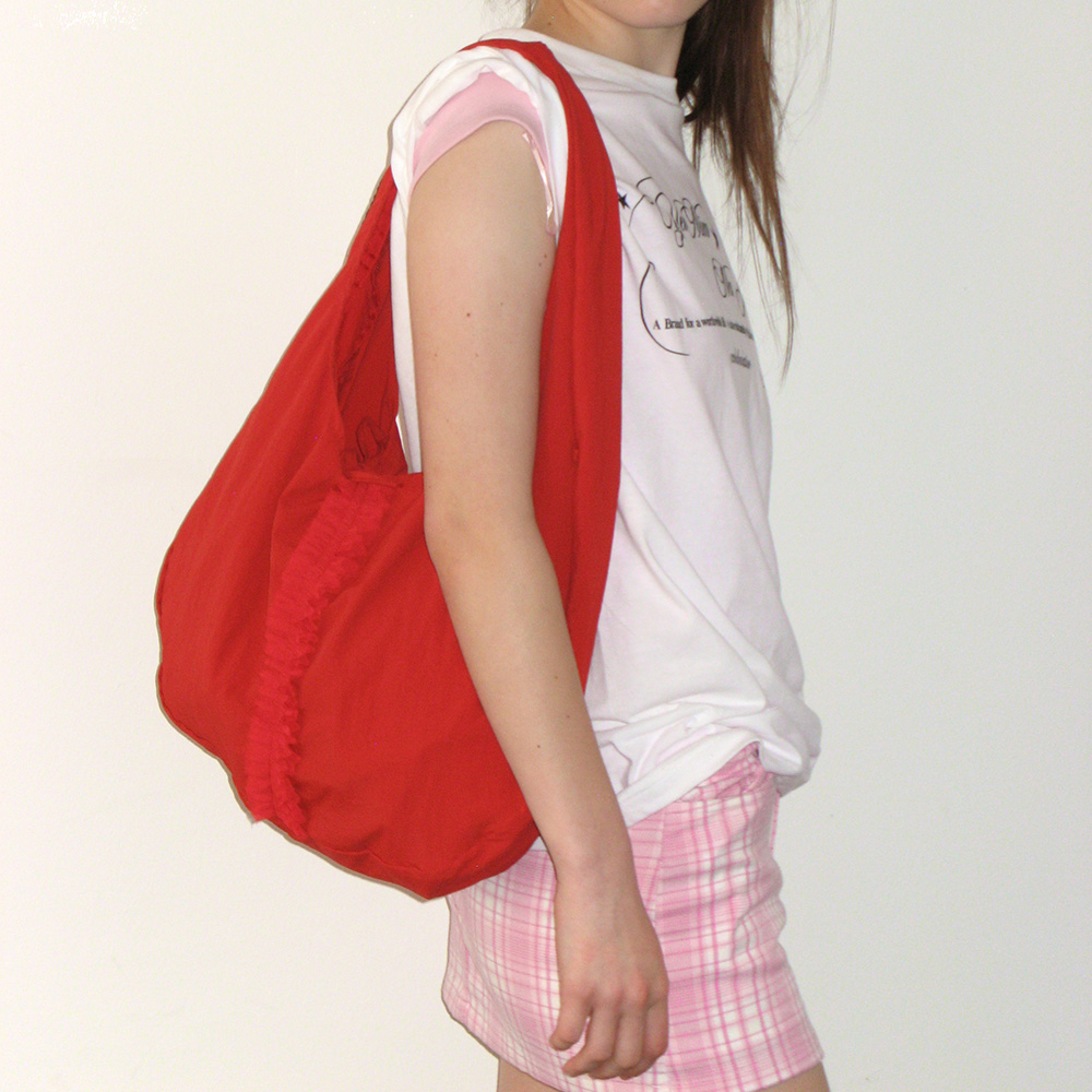 frill hobo bag (strawberry) - 감도 깊은 취향 셀렉트샵 29CM