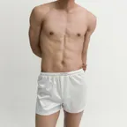 Linked Trunk_White