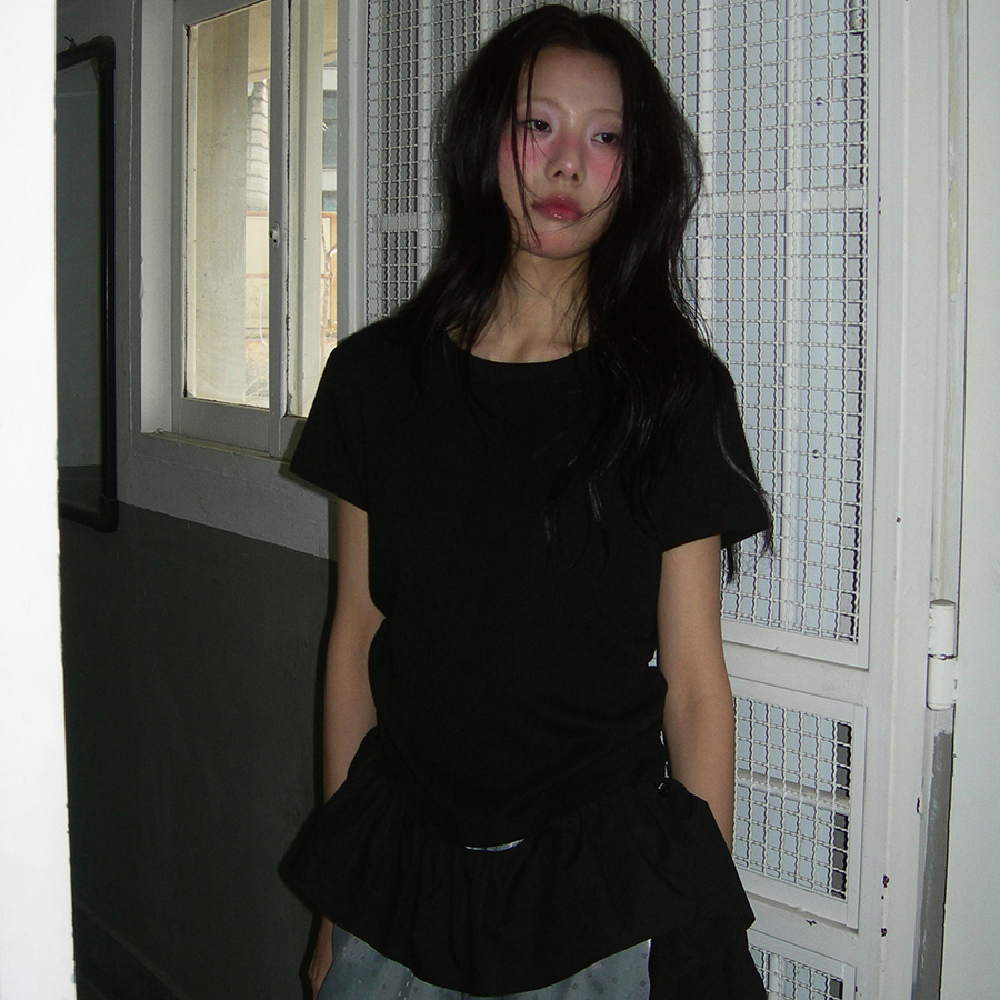 ★SCHNEE★SCHNEE DOUBLE BOW T-SHIRTS (BLACK)★正規品/送料込 SCHNEE DOUBLE BOW T-SHIRTS (BLACK) - 감도 깊은 취향 셀렉트샵