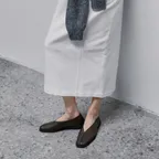ODE V-Cut Flats (2color)