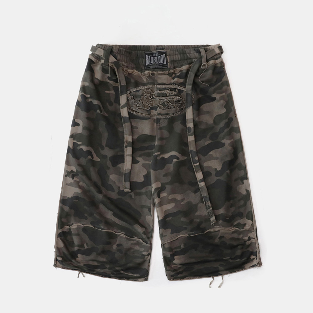 【NOT KNOWING】 Folded Low-rise Multi Cargo Bermuda Pants Folded Low-rise Multi Cargo Bermuda Pants (CAMO