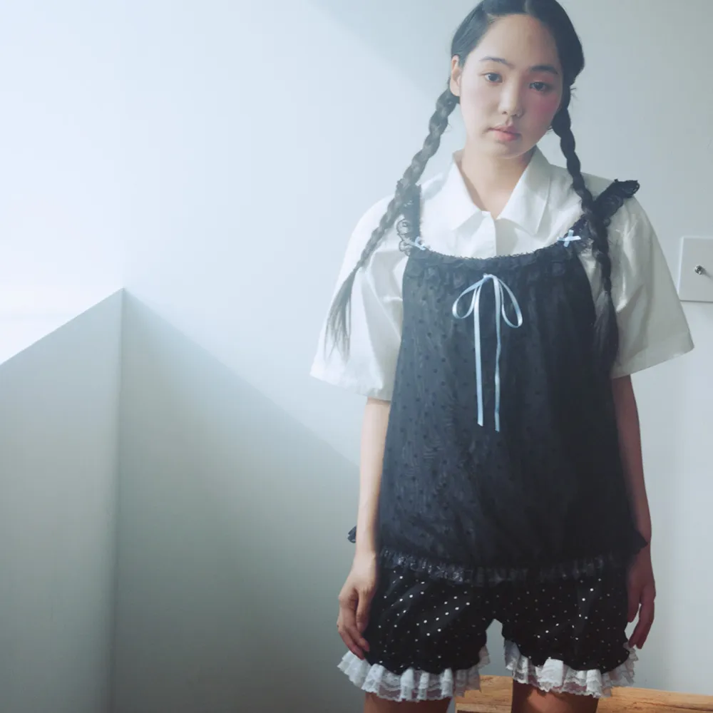 ★SHAKIRI★MOGU DOT LACE SHORTS (BLACK)★正規品/韓国送料込 MOGU DOT LACE SHORTS (BLACK) - 감도 깊은 취향 셀렉트샵 29CM