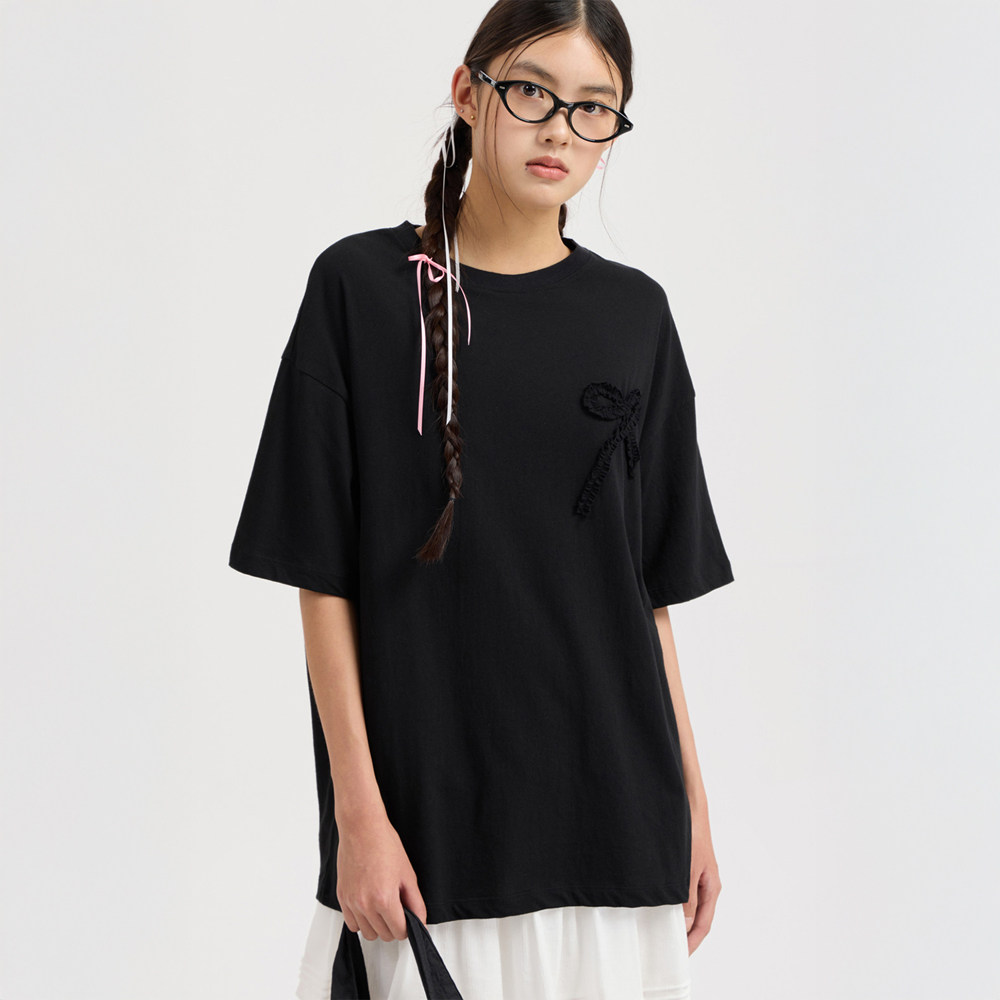 韓国 [YOUHEE] YOUHEE SMALL LOGO T-SHIRTS オーバーサイズ YOUHEE SMALL LOGO T-SHIRTS BLACK - 감도 깊은 취향 셀렉트샵 29CM