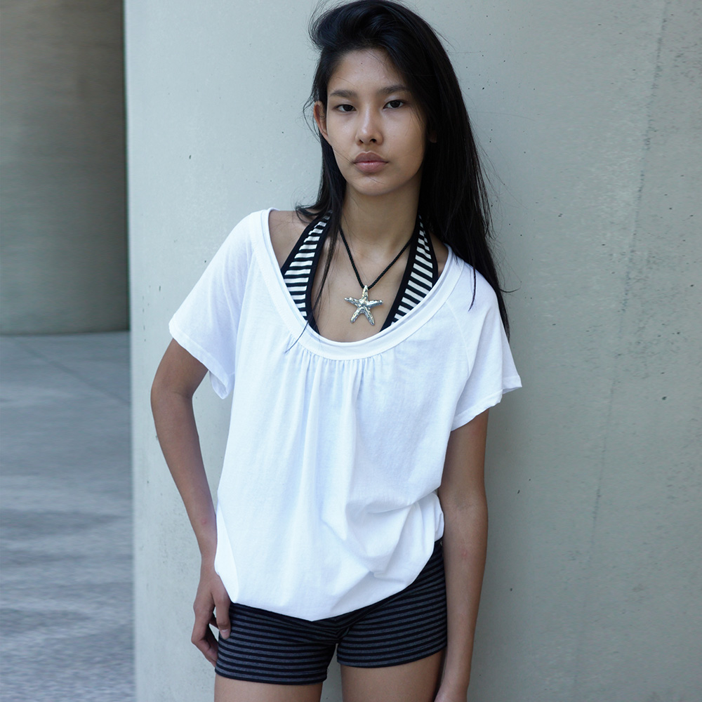 Tシャツ・カットソー CERRIC : 25SS / BACK OPEN HALF TOP (3COLORS) BACK OPEN HALF TOP / BLACK - 감도 깊은 취향 셀렉트샵 29CM