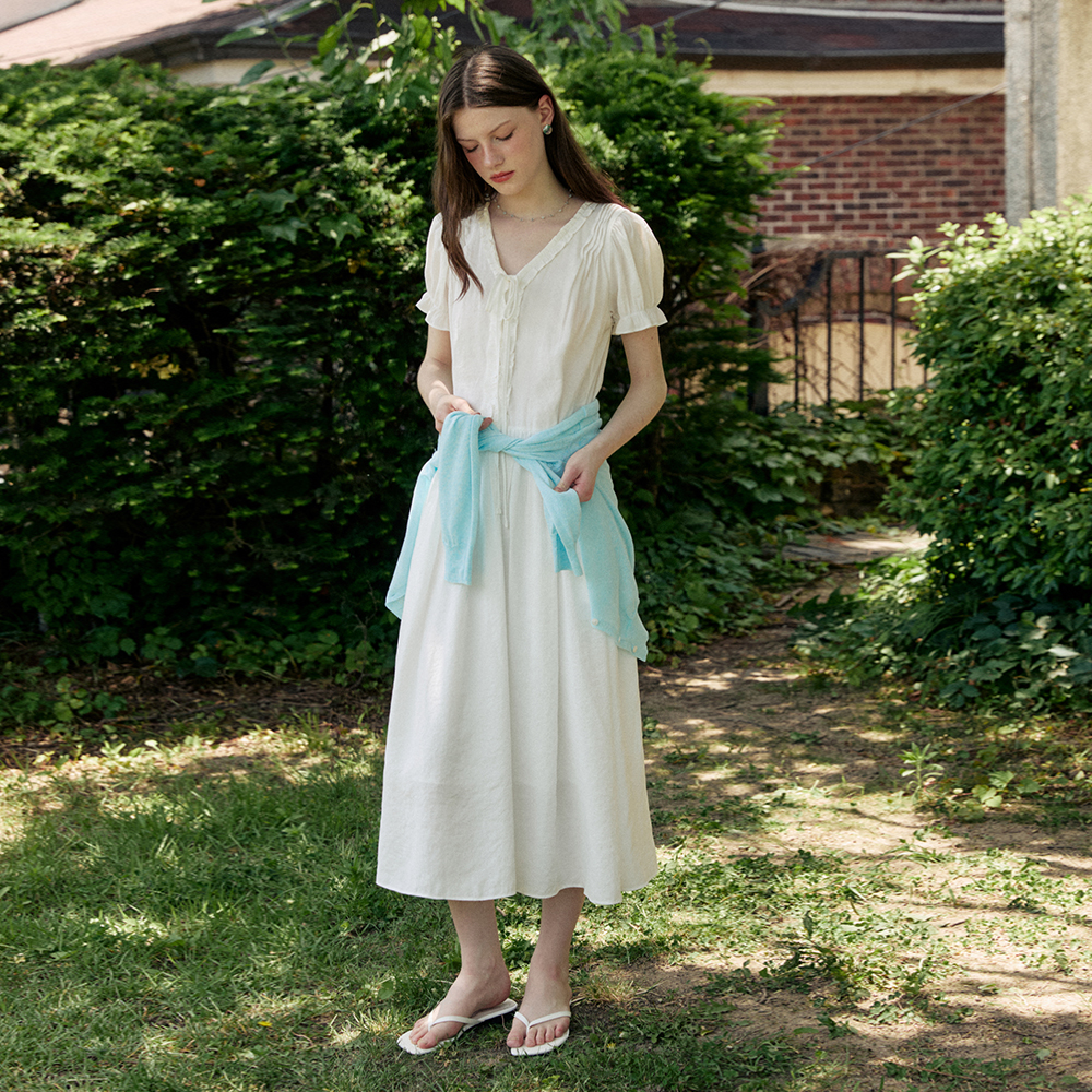 Jelli shirring choker long dress - ivory - 감도 깊은 취향