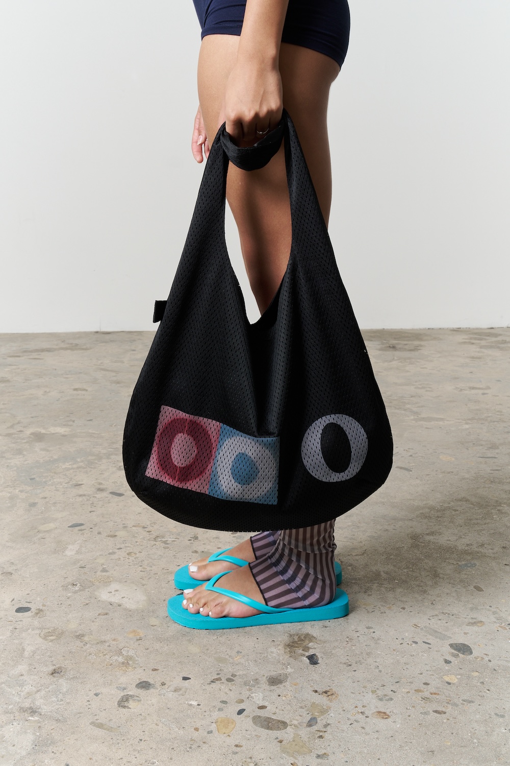 [odlyworkshop] ‘O’ Mesh Reversible Tote Bag 8/14 예약발송] 'O' Mesh Reversible Tote Bag, Golden