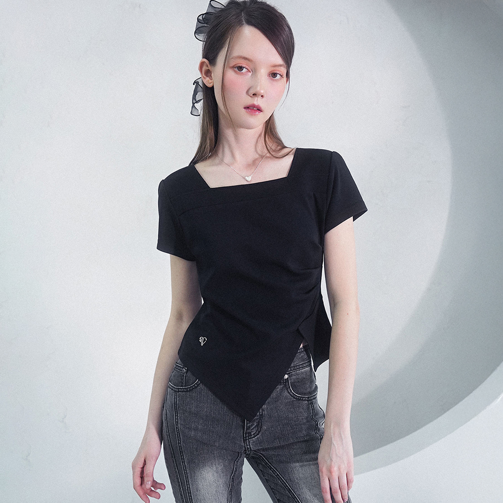 YEEL RACING ASYMMETRIC T-SHIRT BLACK - 감도 깊은 취향 셀렉트