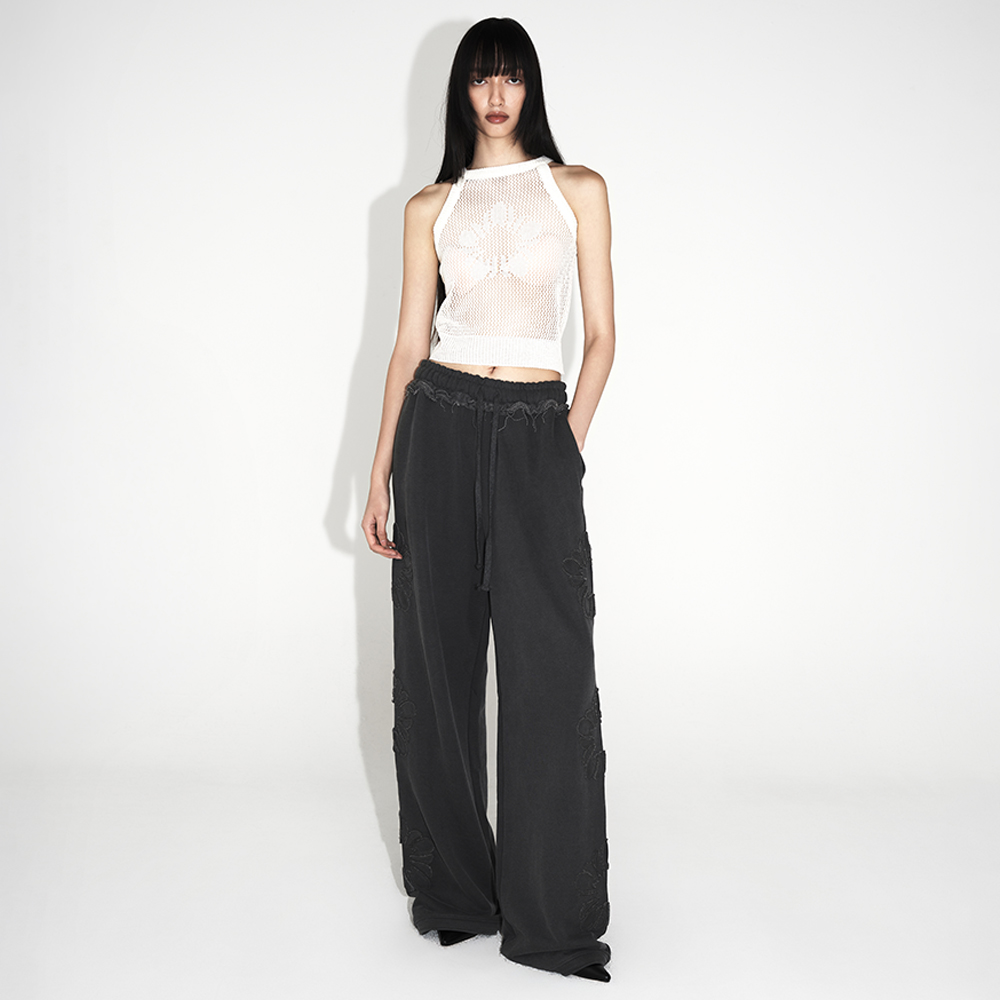 【Gimmetheyoung】G_HALF SHERPA LEATHER PANTS CHARCOAL G_HALF SHERPA LEATHER PANTS / CHARCOAL [Restock] - 감도 깊은