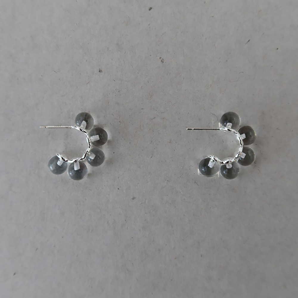 韓国人気【MIDNIGHT MOMENT】bumpy love earring(M)☆追跡付 韓国人気【MIDNIGHT MOMENT】bumpy love earring(S)☆追跡付