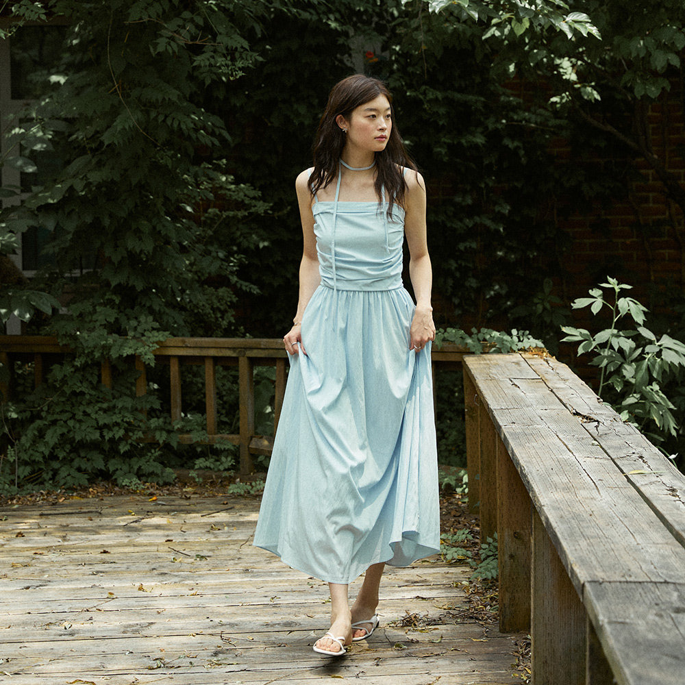 【韓国発】shirring pattern long one piece Shirring Pattern Onepiece on Bunjang Global Site.