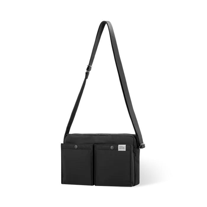 CITY BOYS CROSS 004 Black - 감도 깊은 취향 셀렉트샵 29CM