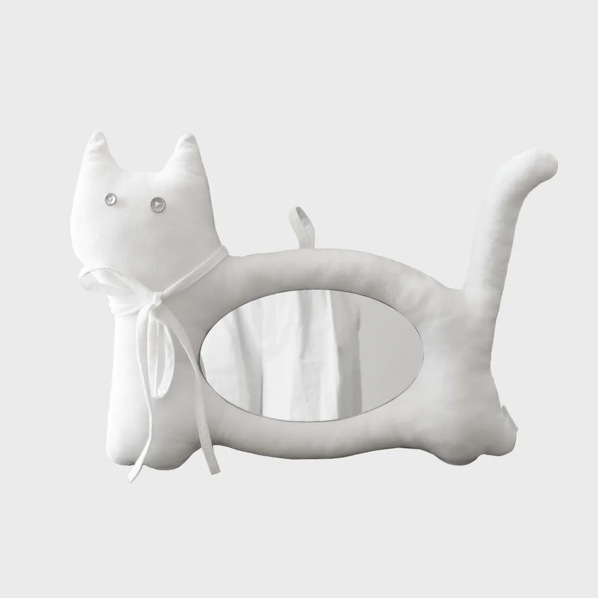cat cushion mirror2