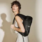 Halfmoon En Haut Hobo M (하프문 앙오 호보 미듐) Black