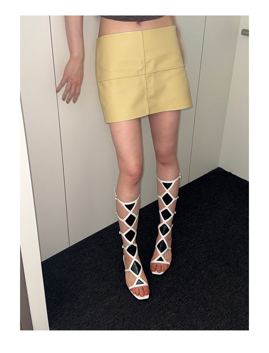 韓国商品/FRECKLE lozenge strap sandals KENZO Women's Papaya Sandals - Black - UK 3.5 | Coggles