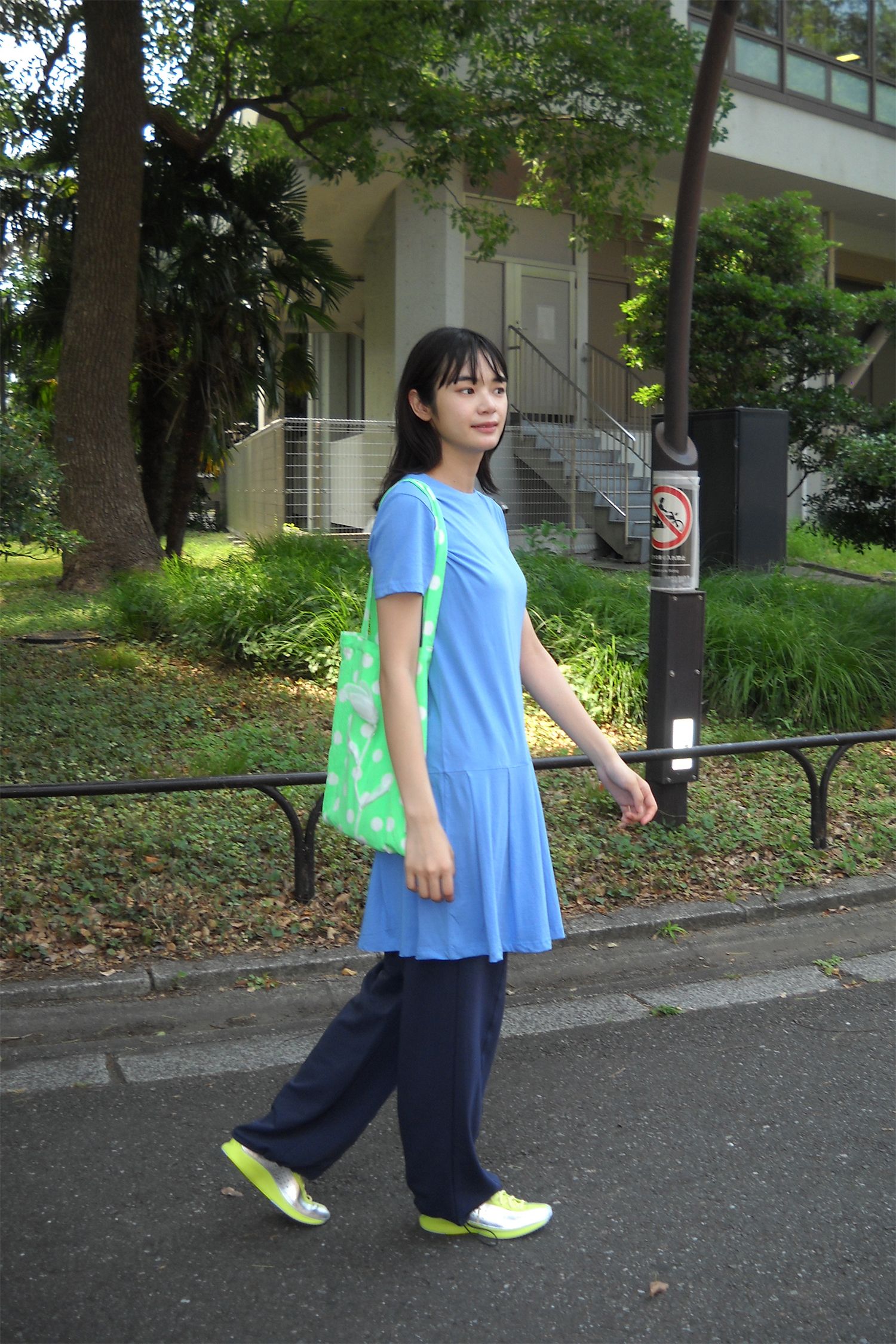 thumbnail-5