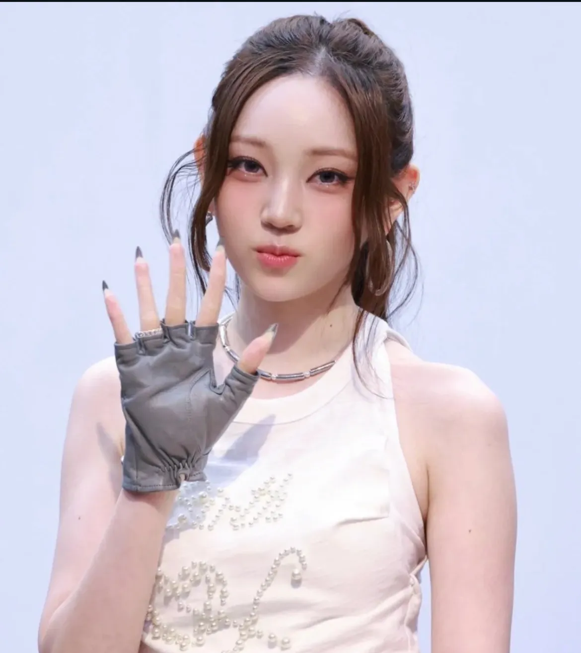 올데이프로젝트 영서님 착용