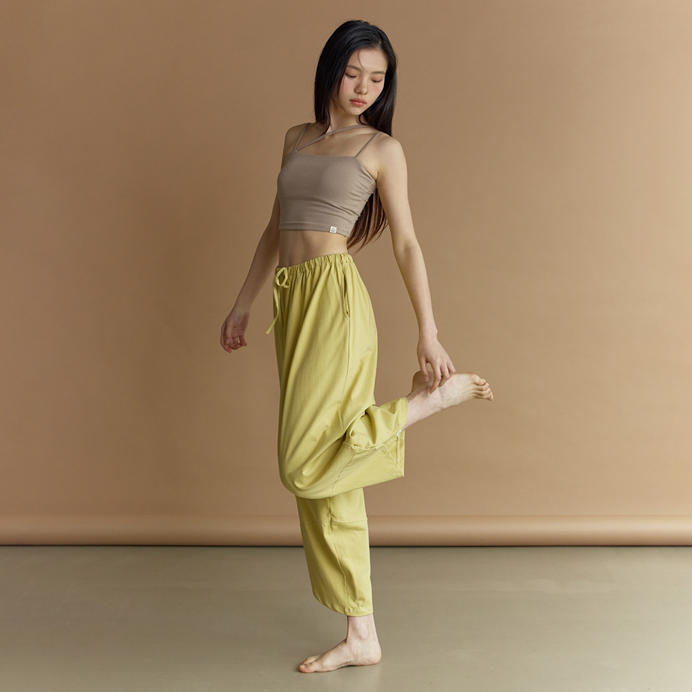 ■DHYANI■ Citta one shoulder jumpsuit (Red wine) 디야니]Citta one shoulder jumpsuit (Red wine)