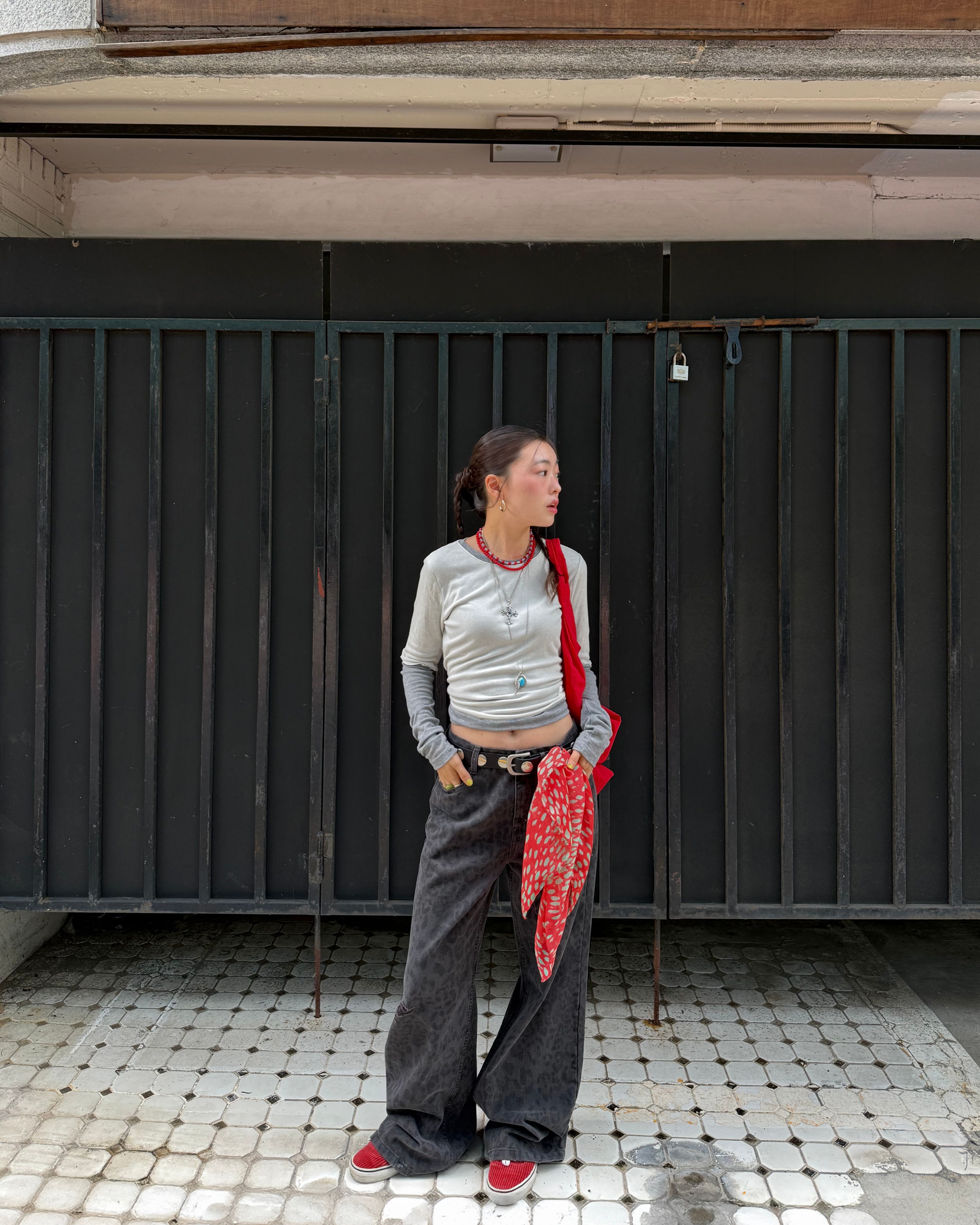 [ SHIKITARI ] STUDDED DENIM PANTS【BLACK】 STUDDED DENIM PANTS【BLACK】 | SHIKITARI