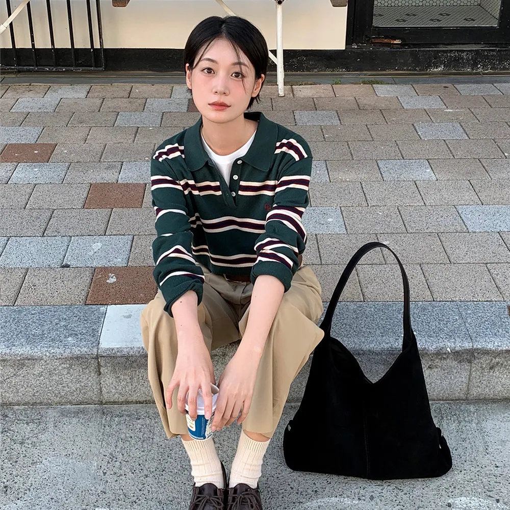 [묵화 PICK] SIKN2136 클래식 스트라이프 카라 니트_Deep green - 감도 깊은 취향 셀렉트샵 29CM