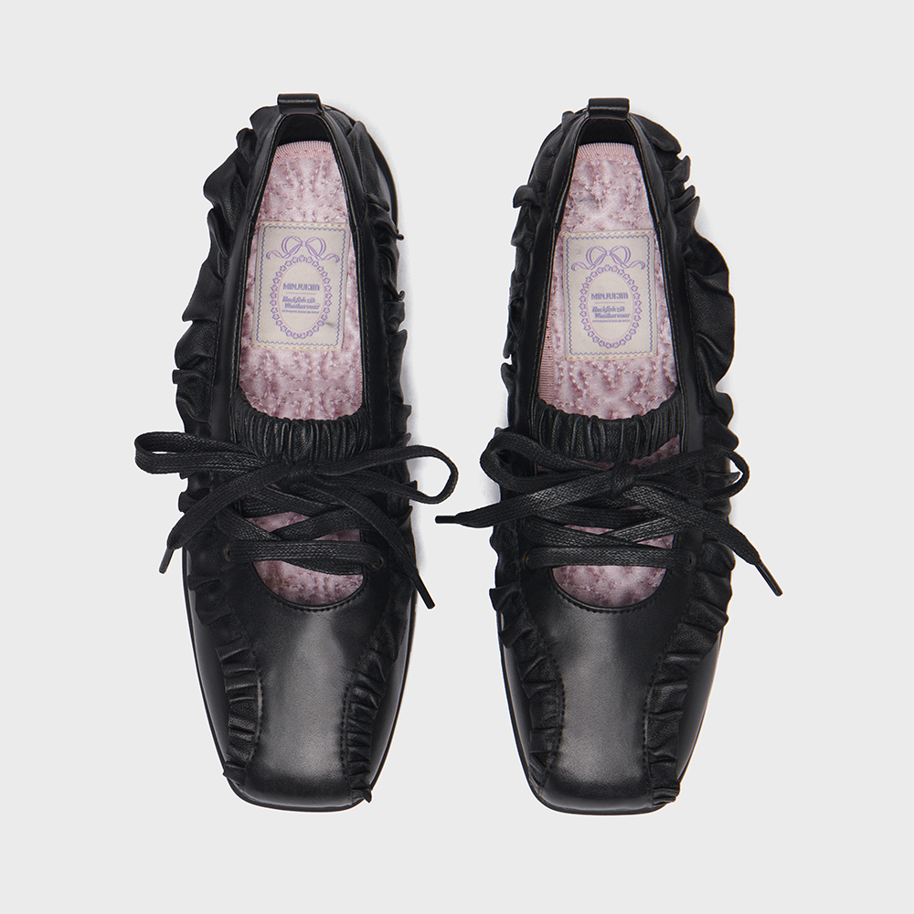 バレエ [X MINJUKIM] BLISS RUFFLE SNEAKERS ROCKFISH X MINJUKIM BLISS RUFFLE SNEAKERS – SeoulSeoul