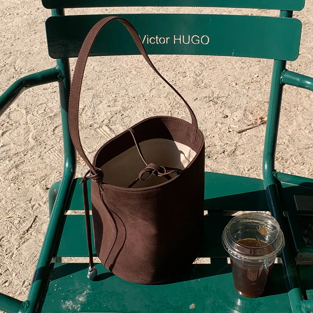 [김가을 Pick] Suede Basket Bag - Brown