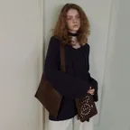 halo Square Bag (Medium) / 할로 스퀘어 백 (미디엄) BROWN
