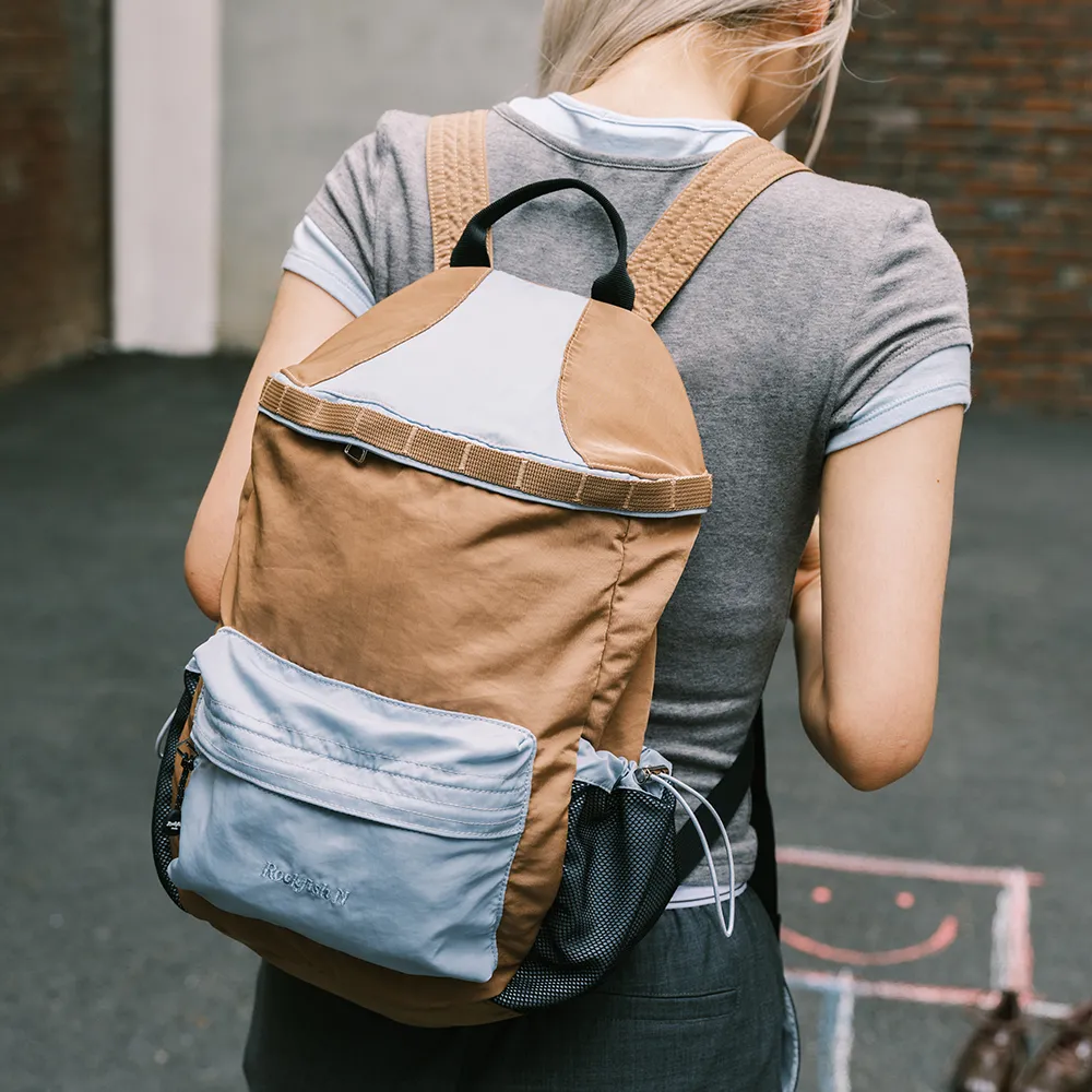 NYLON BACKPACK - 4 colors - 감도 깊은 취향 셀렉트샵 29CM
