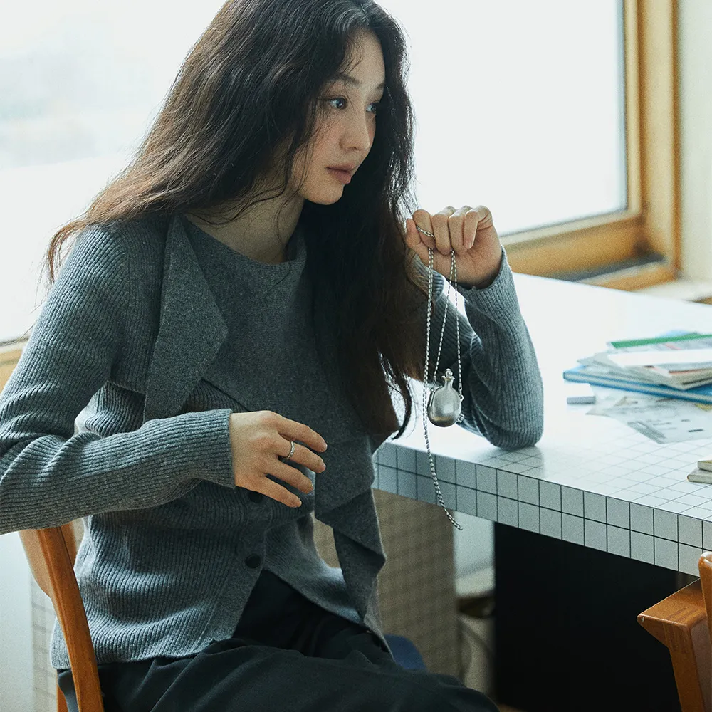 [GREY 단독]Asymmetrical-neck muffler Rib-knit Pullover SK4WP948_3color ...