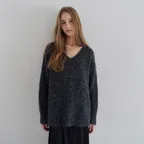 Nia Hairy V Knit_Charcoal