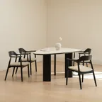 살로네 애쉬 블랙 삼각 비정형 원목 포세린 세라믹식탁 4인용 6인용 1800