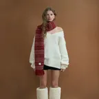 lind wool boucle v-neck knit - Ivory