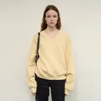 Rounded cotton V-neck sweatshirts