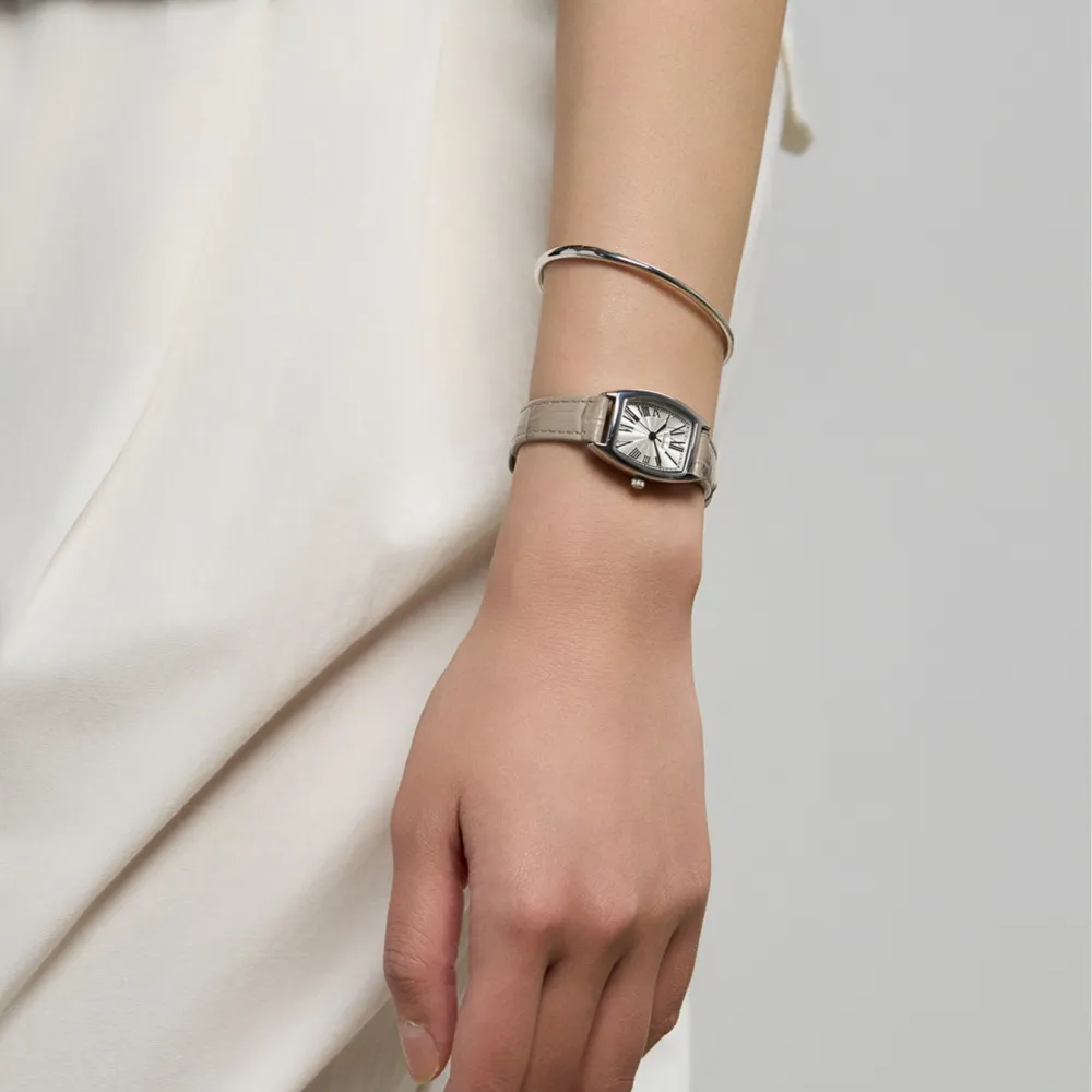 [29CM 단독] 토노 모던 베이지 여성 시계