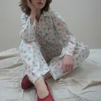 [Unisex] 벨가든 플라워 파자마 세트