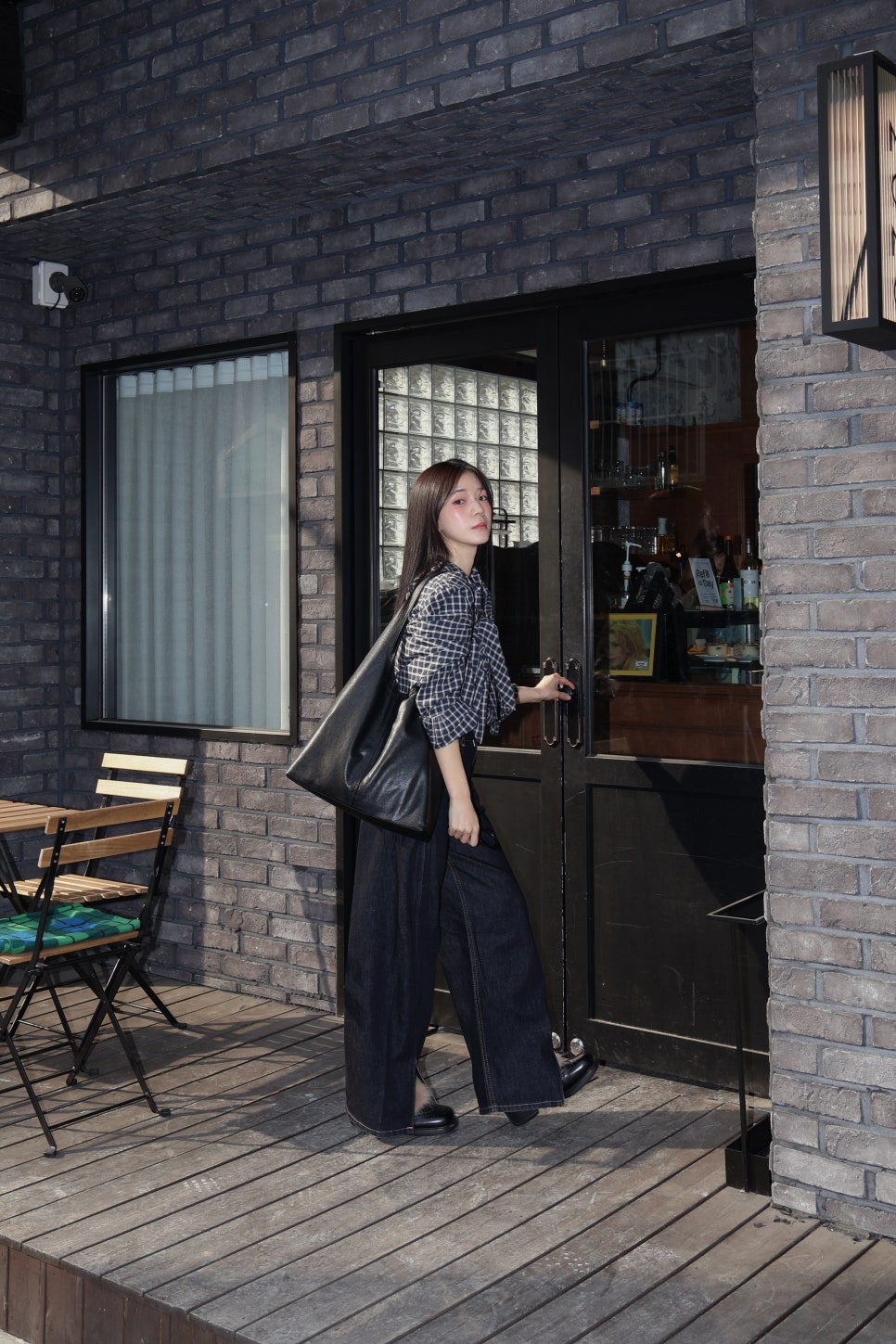 DAY HOBO BAG - 2 COLORS BLACK