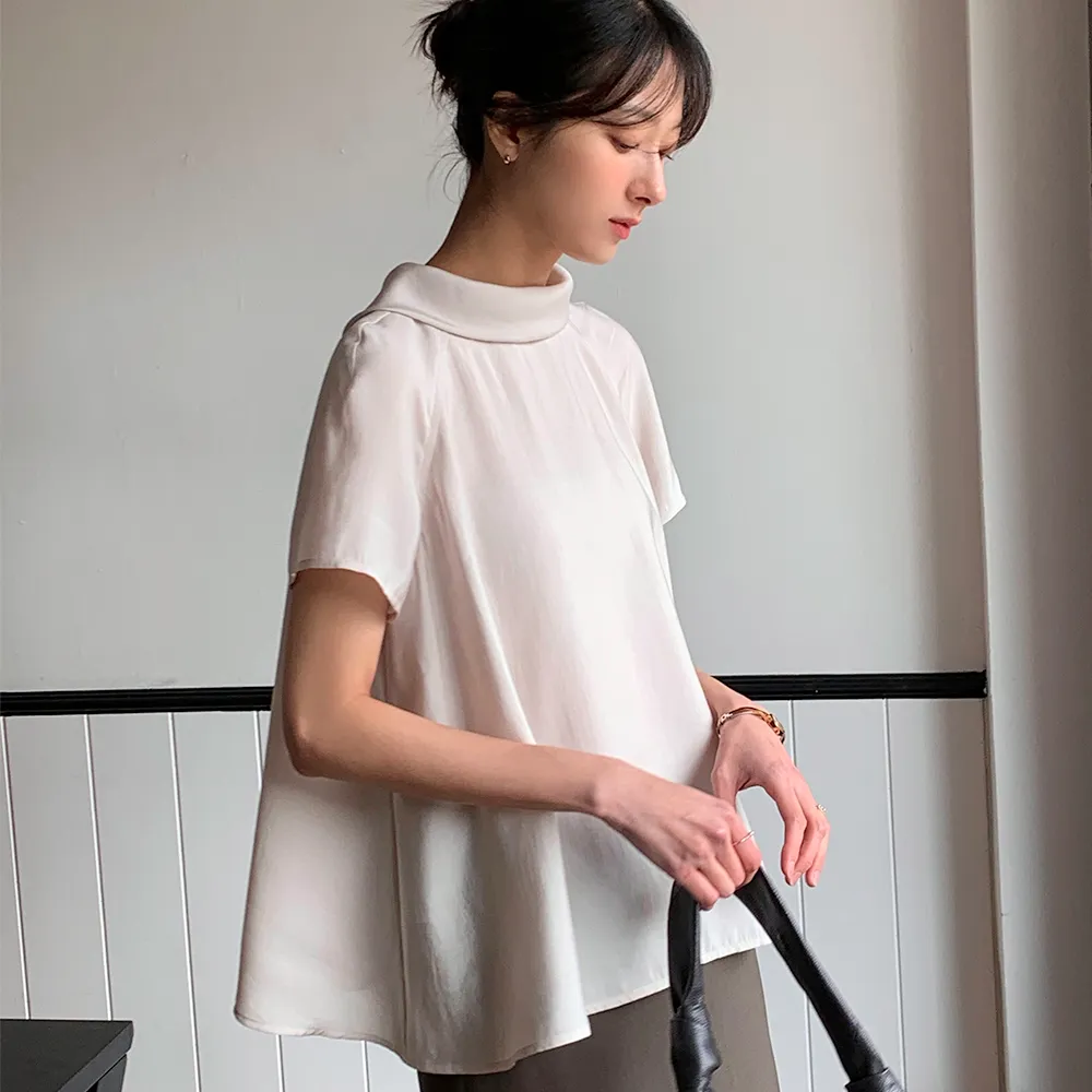LYLA FLARE BLOUSE (PEACH)