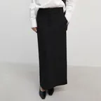 Kate Slim fit Long Skirt (Black)