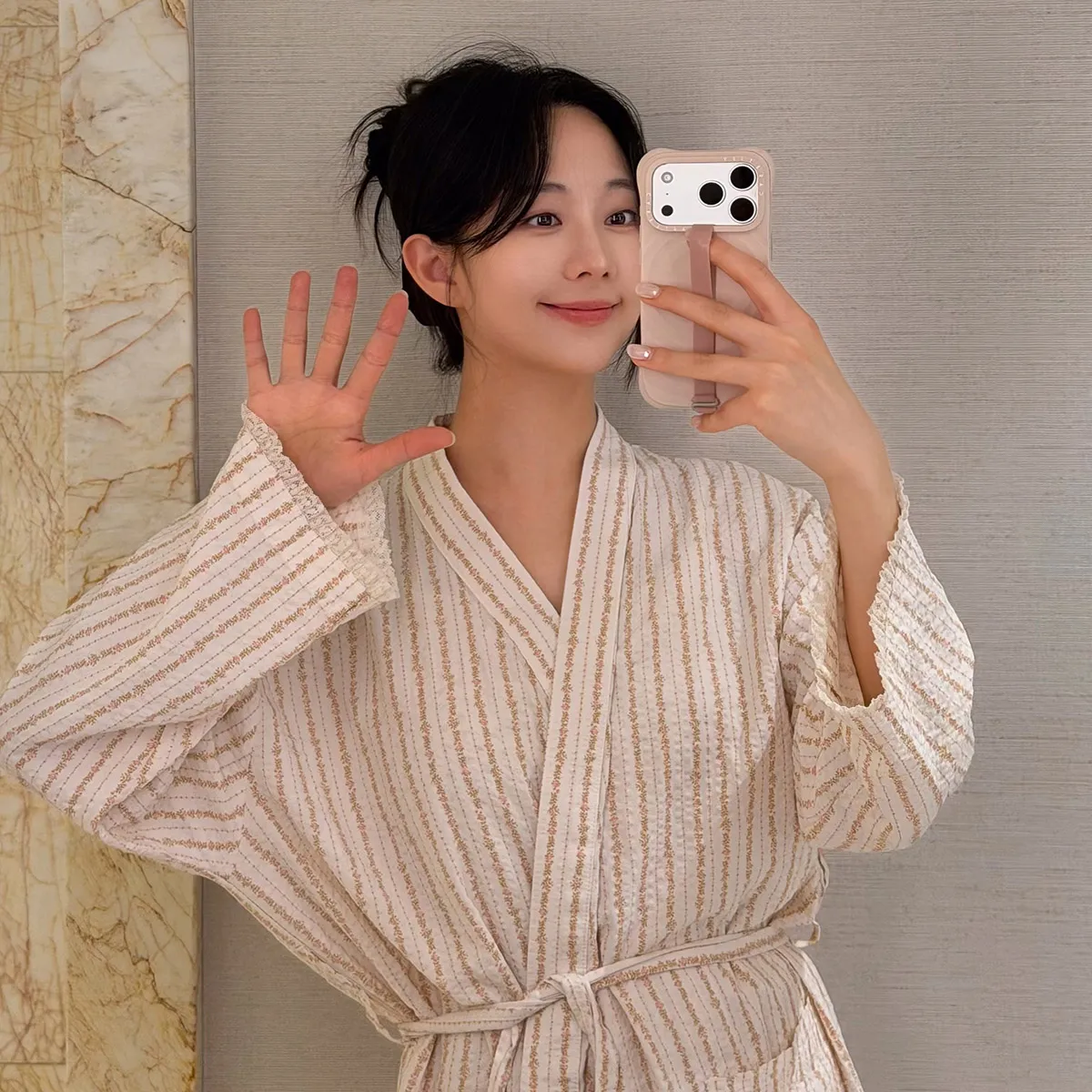 [하트시그널 오영주 착용] 007A 프레이야 롱 슬리브 로브