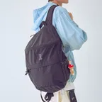라이트 가마보코 백팩(23L)(BLACK)