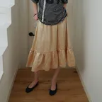 Glossy midi skirt_beige