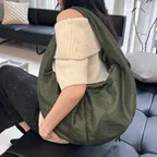 LUVIN BAG LARGE CRACK KHAKI 러빈백 라지 크랙 카키