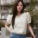[29cm 단독] 브이넥 러플 하프 슬리브 블라우스 - Cream