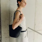 [29CM 단독]Bucket loom shoulder bag Black