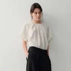GRETA SHIRRING BLOUSE (IVORY)