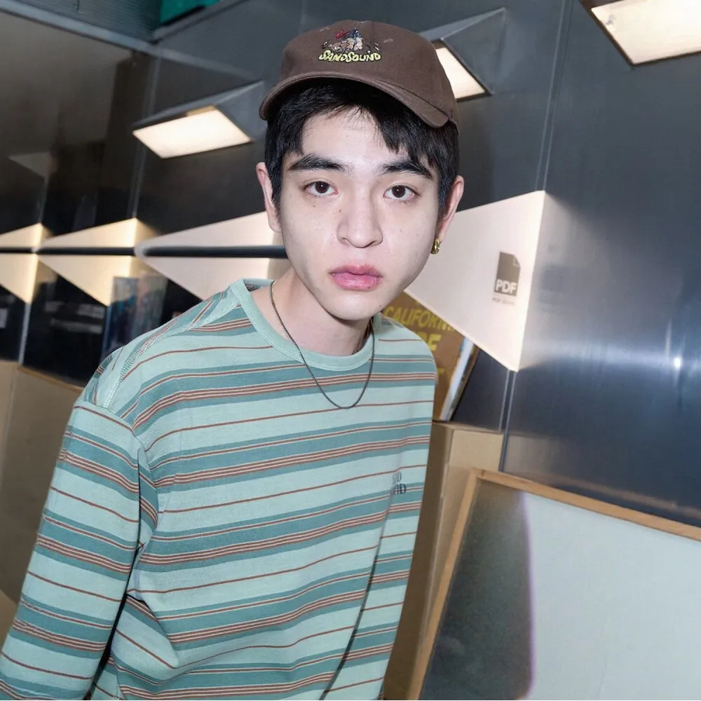 thumbnail-0