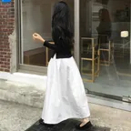 볼륨 플레어 스커트 화이트 AT6SKA028WT