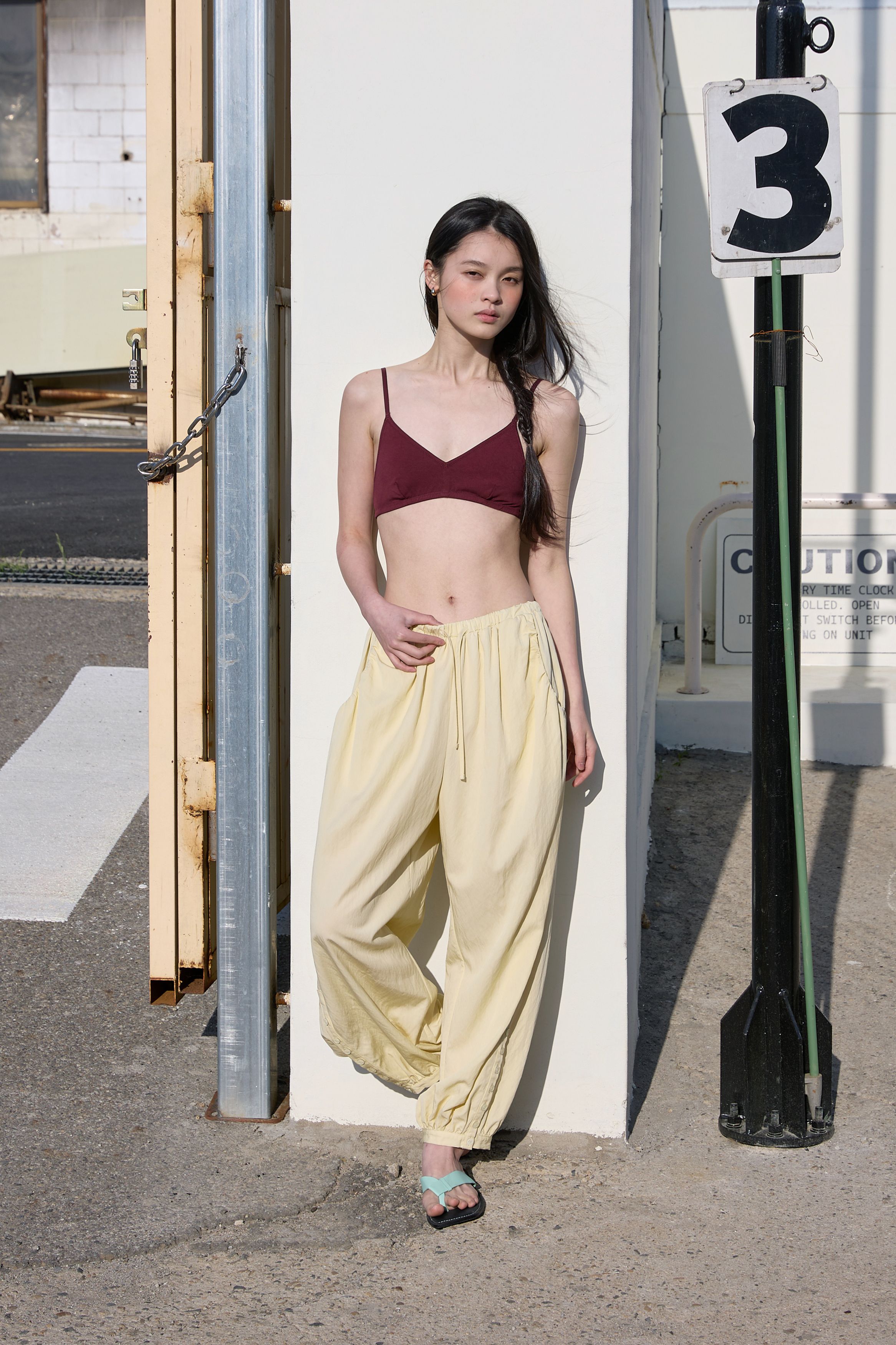 BUTTON DETAIL SHIRRING PANTS - 3 COLORS BUTTER